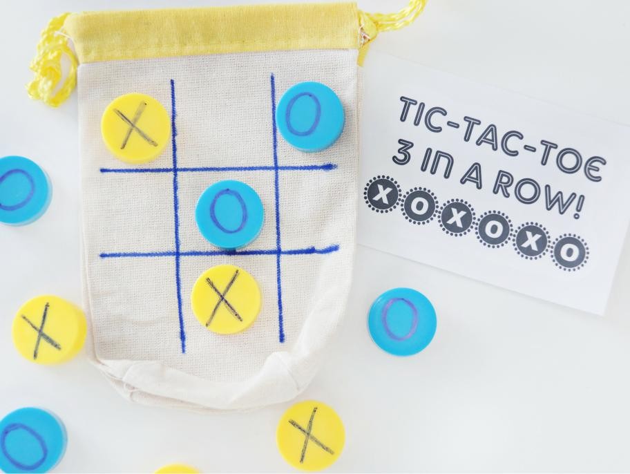 tic tac toe school holiday activity at cairns museum